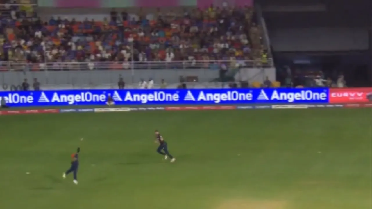 Sai Sudharsan & Gerald Coetzee catch.webp